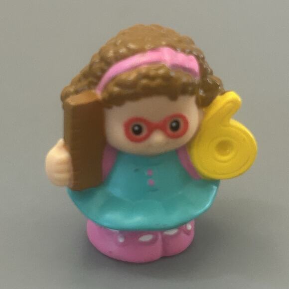 Fisher Price Little People Birthday School Numbers 1 2 3 4 5 and 6 Figures VTG - Picture 7 of 9